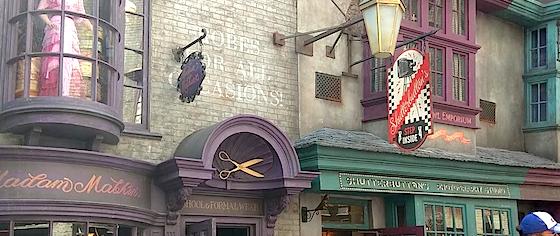 Shutterbutton's Moves Up the Street in Universal Orlando's Diagon Alley
