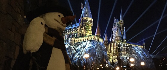 The holidays come alive with new shows at Universal Orlando
