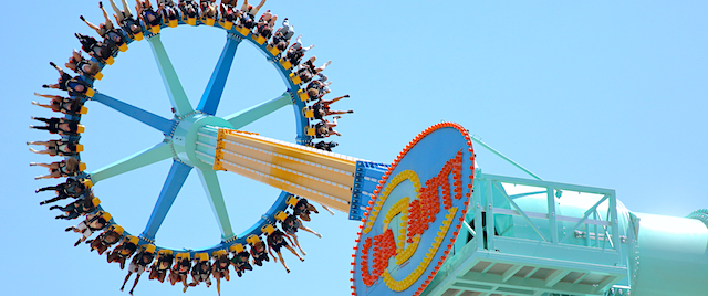 Attendance, revenue rising at Six Flags amusement parks