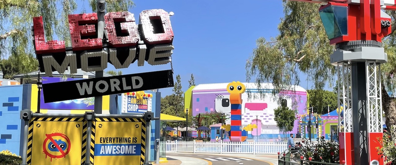 First Look at California's The Lego Movie World