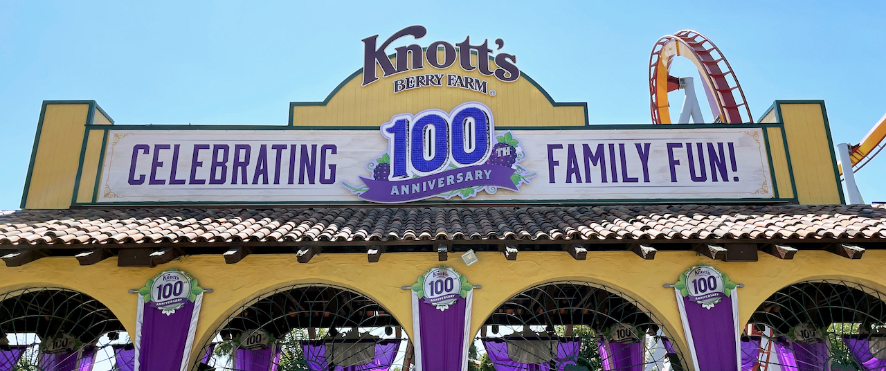 Panic Sweeps Knott's After Nearby Shooting