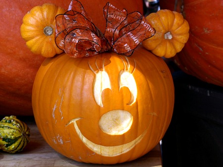 Minnie Mouse pumpkin