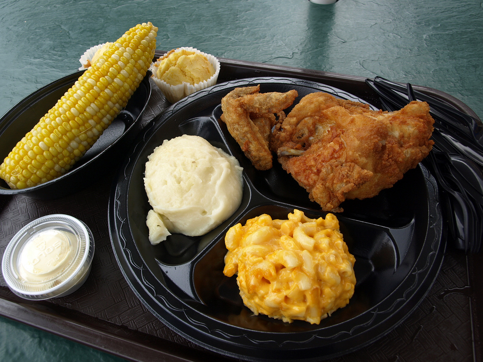 Holiday World fried chicken lunch