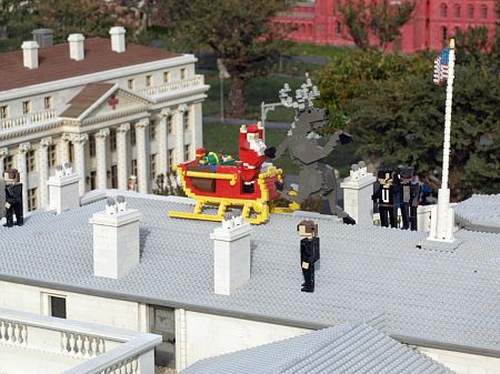 Santa busted at the White House