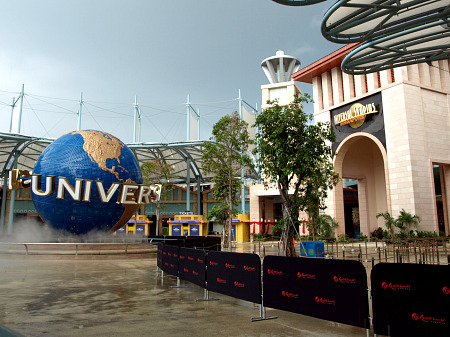 Universal Studios Singapore front gate