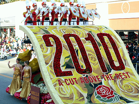 Openig float in 2010 Rose Parade