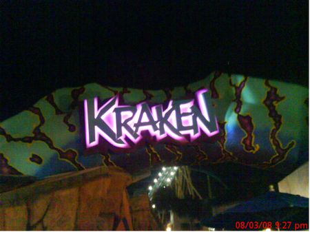 Kraken photo, from ThemeParkInsider.com