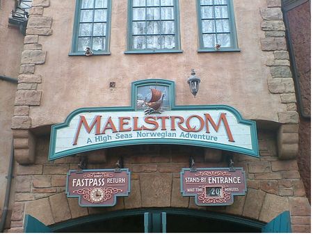 Maelstrom photo, from ThemeParkInsider.com