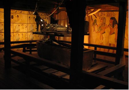 King Tut's Tomb photo, from ThemeParkInsider.com