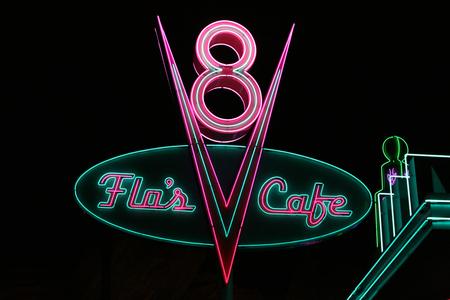 Flo's V8 Cafe photo, from ThemeParkInsider.com