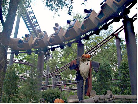 Flight of the Hippogriff photo, from ThemeParkInsider.com