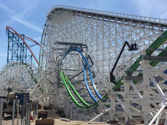 Twisted Colossus photo, from ThemeParkInsider.com