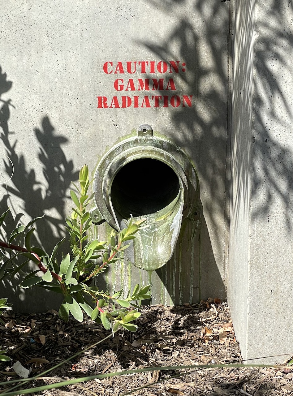 Gamma radiation leak
