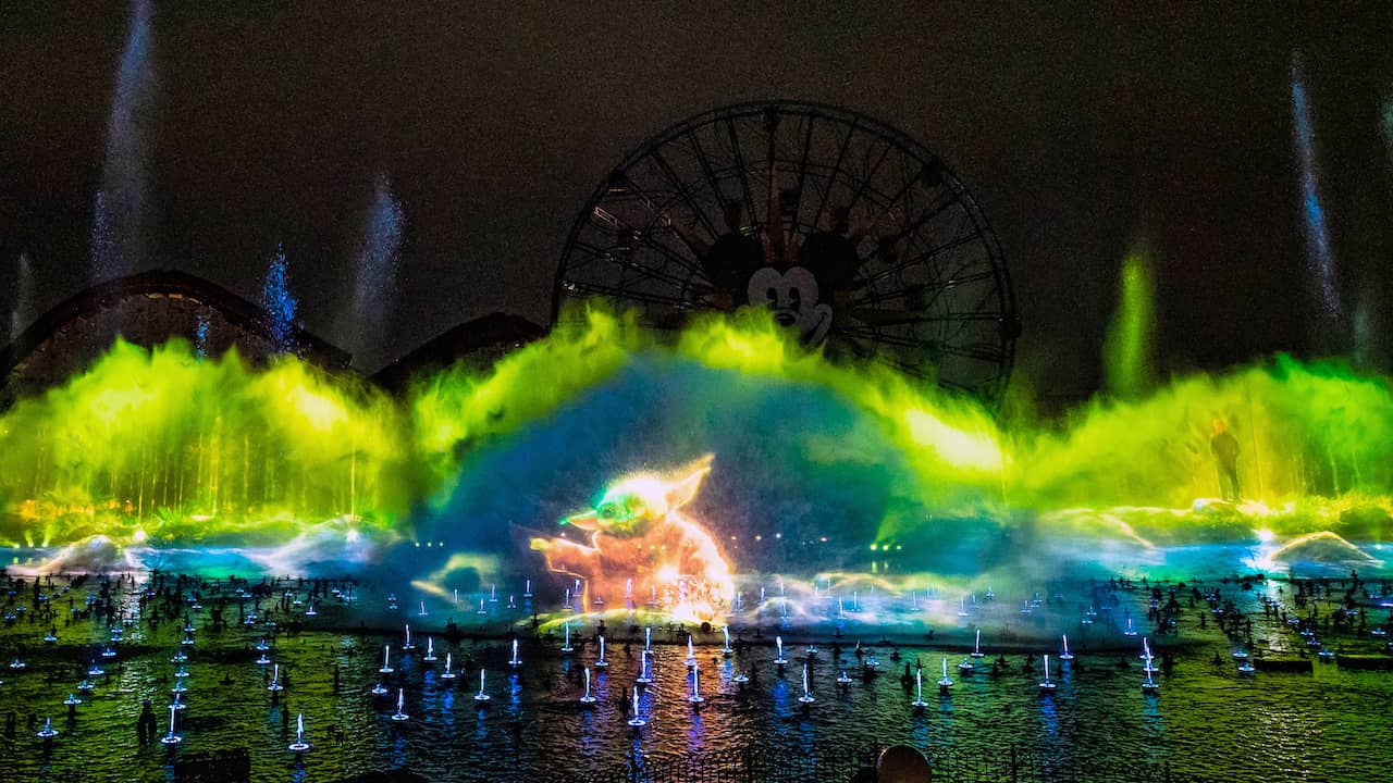 Grogu in World of Color - One