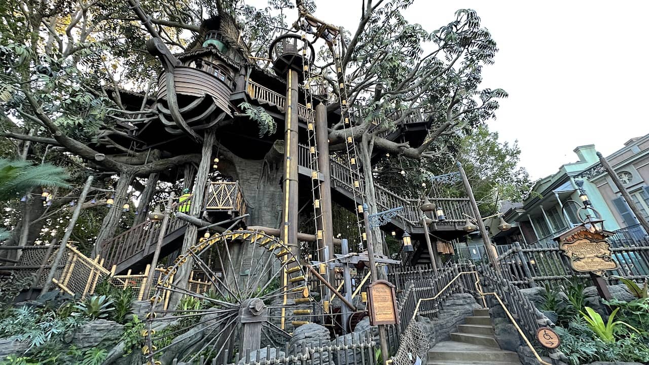 Adventureland Treehouse, Inspired by Walt Disney's Swiss Family Robinson