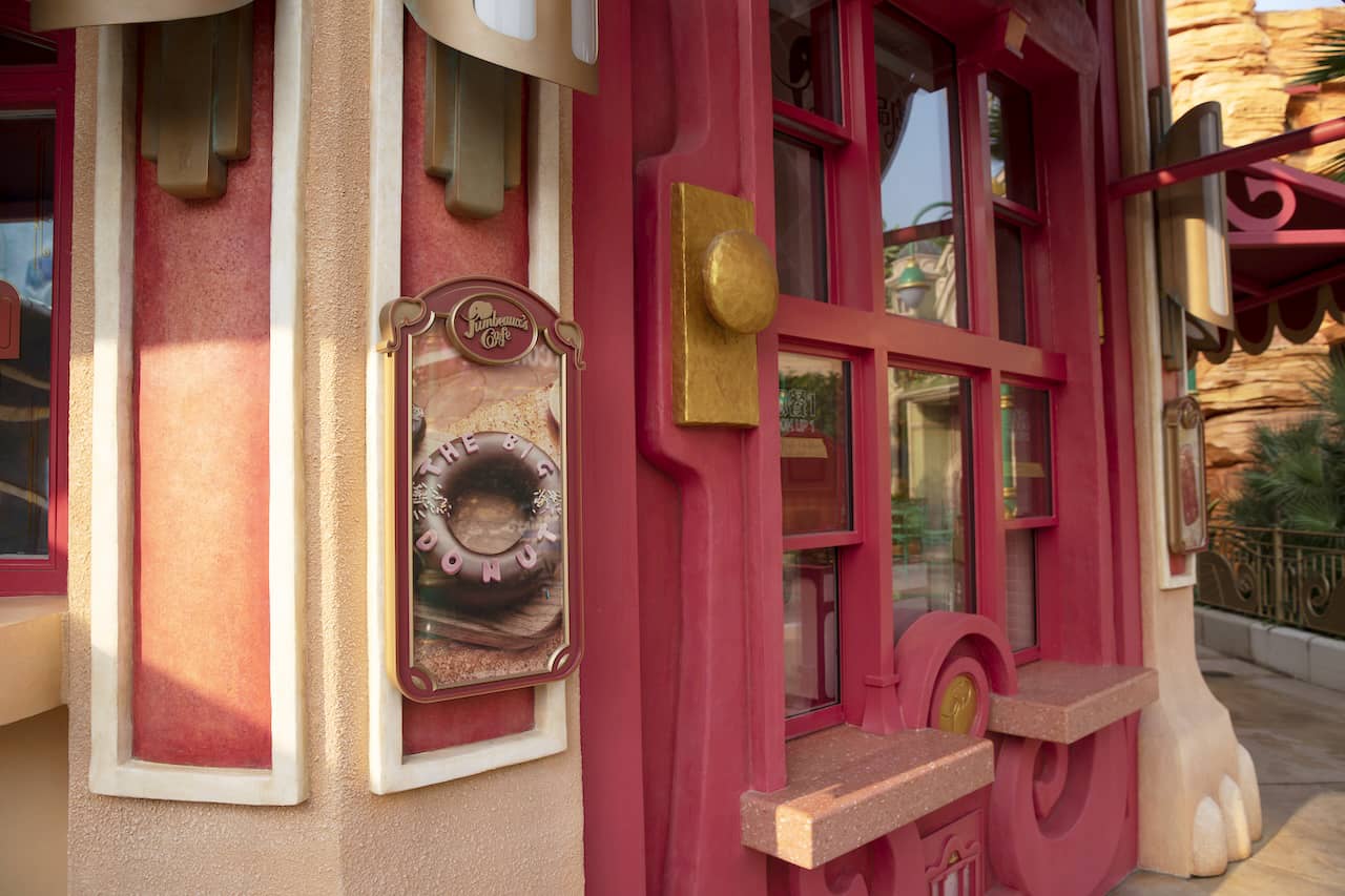 Jumbeaux’s Café entrance