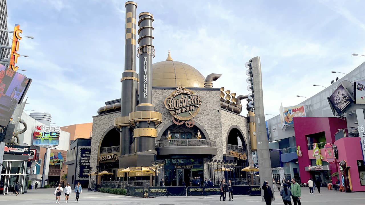 Toothsome Chocolate Emporium & Savory Feast Kitchen at Universal CityWalk Hollywood