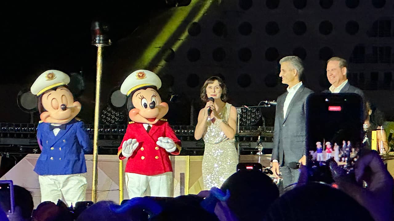 Captains Mickey and Minnie with Egan and Disney executives