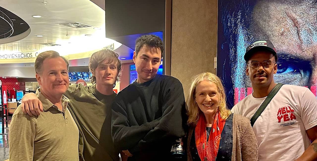 Robert, Laurie and the Lurker crew