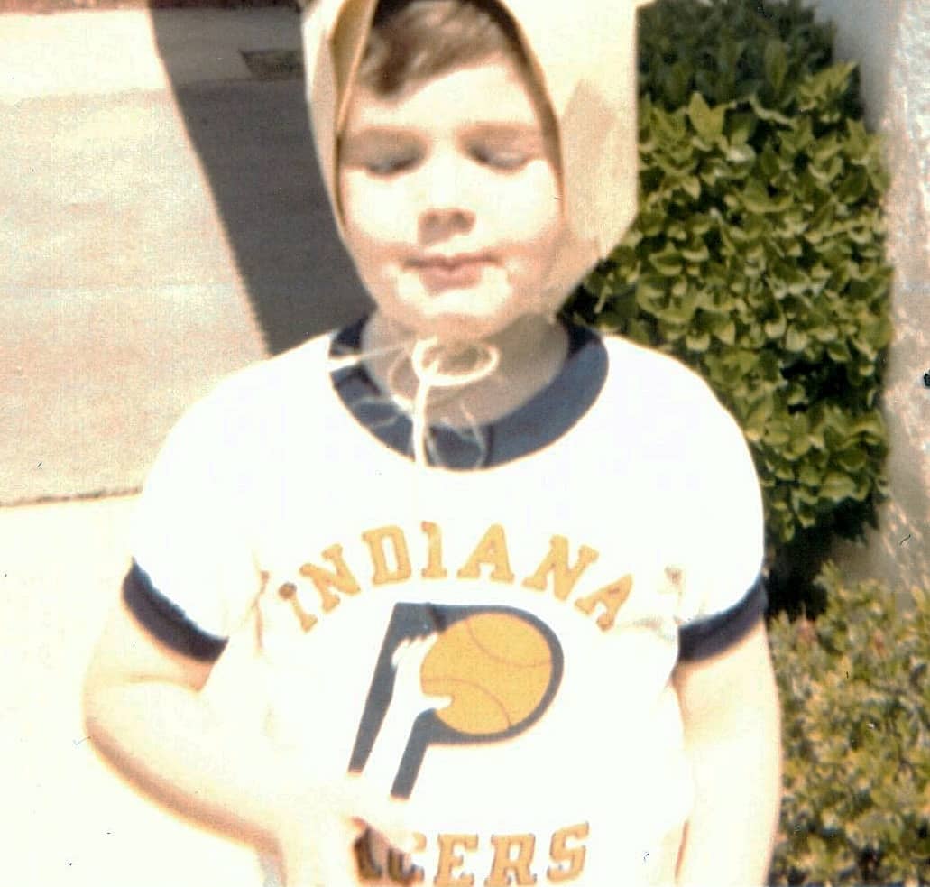 Robert in an Indiana Pacers T-shirt