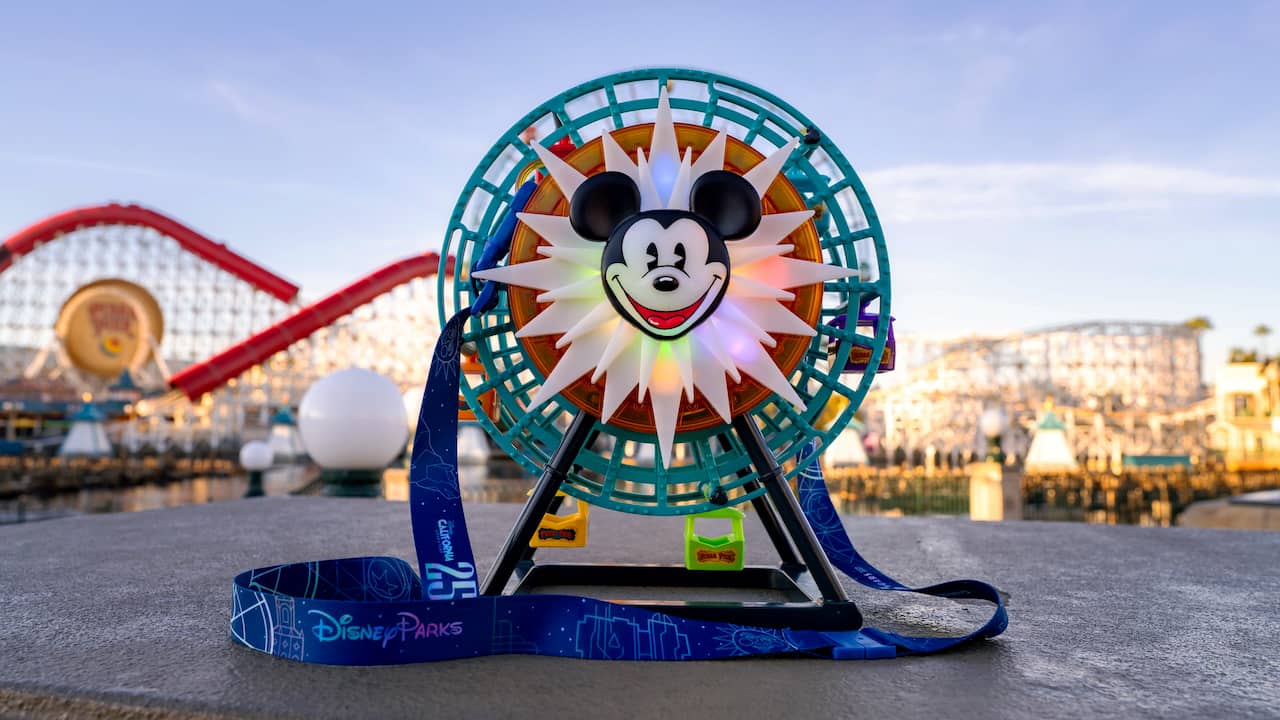 Pixar Pal-A-Round Bucket