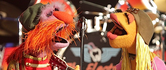 News roundup: HHN scarezones revealed; The Muppets take LA... twice