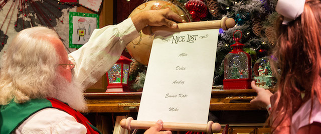 Dollywood Gets on the 'Nice' List with a New Santa Meet-and-Greet