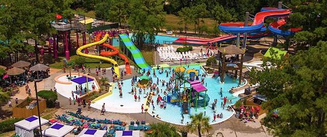 Chemical Leak Closes Six Flags Water Park