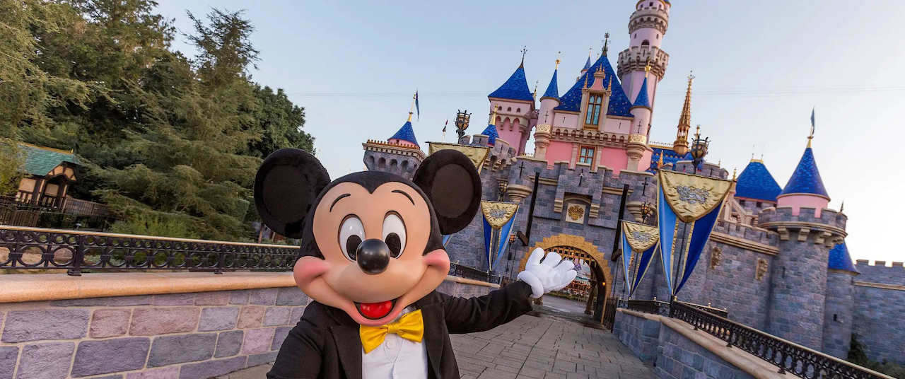 Disneyland to Launch Disney Genie, Lightning Lane This Week
