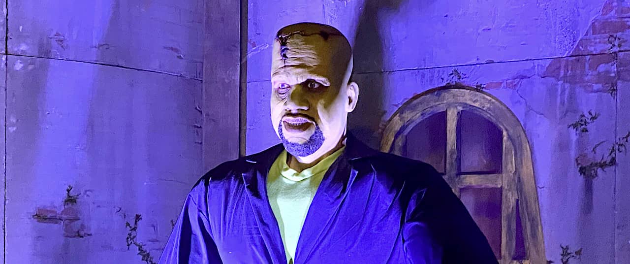 Shaq Goes for the Slam Dunk With New Halloween Event