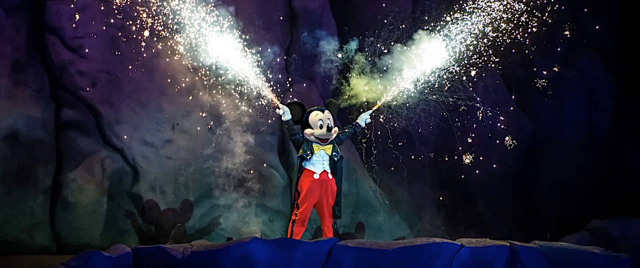 Fantasmic! Returns November 3 at Walt Disney World