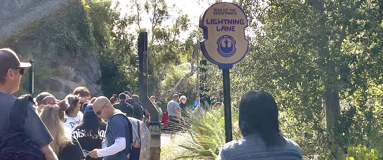 What should Disney fans do about line jumpers?