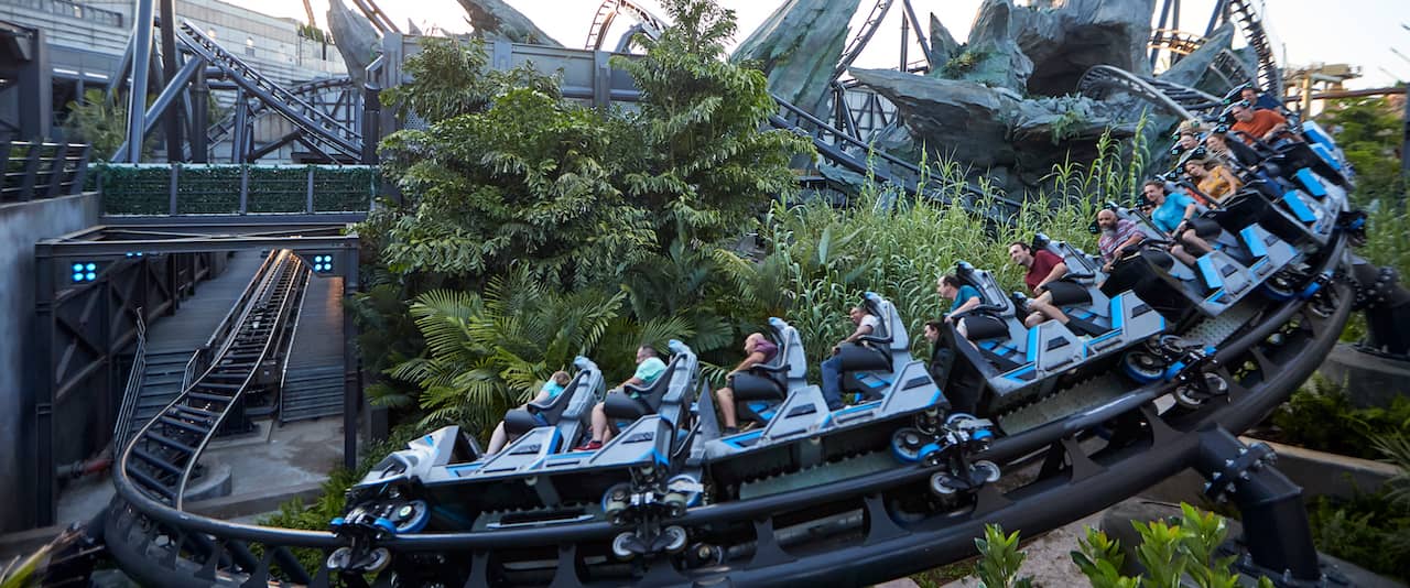 Why Jurassic World Veloci Coaster is the best coaster in the world