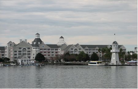Disney's Yacht Club Resort photo, from ThemeParkInsider.com