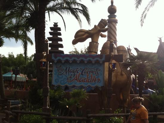 The Magic Carpets of Aladdin photo, from ThemeParkInsider.com
