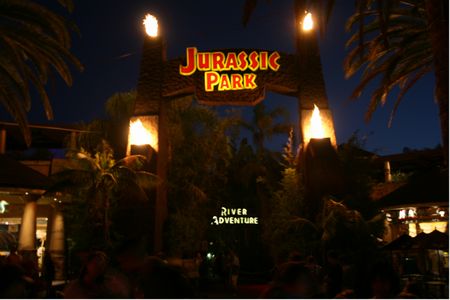 Jurassic Park - The Ride photo, from ThemeParkInsider.com