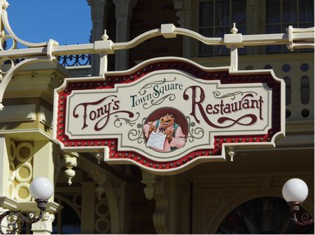 Tony's Town Square Restaurant photo, from ThemeParkInsider.com